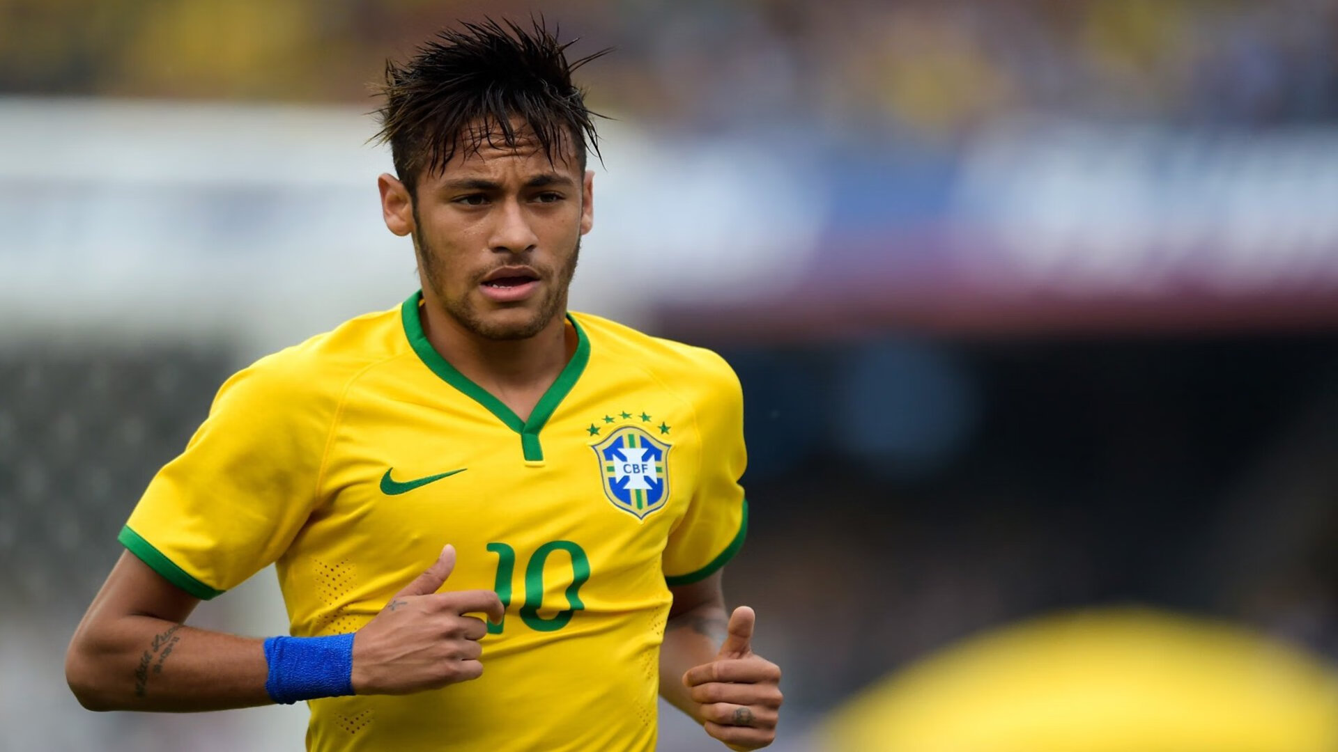 “胡利安·门德斯的球场领导力,塑造阿根廷美洲狮队的未来蓝图”